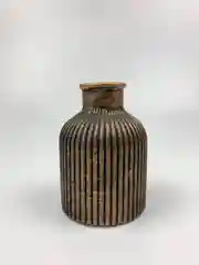 Бронзовый ваза для сухоцветов
