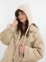 Бежевый шапка-капюшон