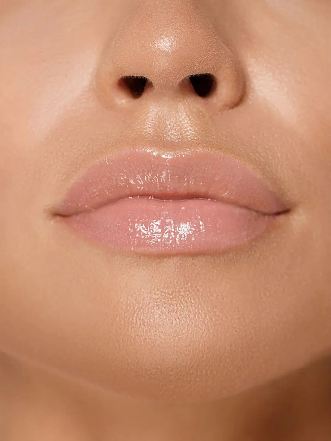 Блеск-плампер для губ LUXVISAGE LIP volumizer hot vanilla, 5 мл