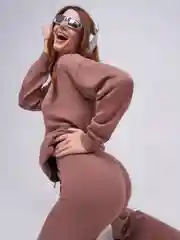 Медный костюм женский теплый, вязаный