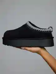 Угги зимние короткие на платформе с мехом не маломерят