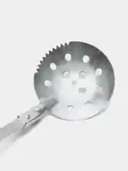 Черный черпак рыболовный, телескопический. Шумовка для льда