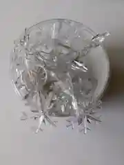 Алый электрогирлянда интерьерная с фигурными насадками, питание от сети