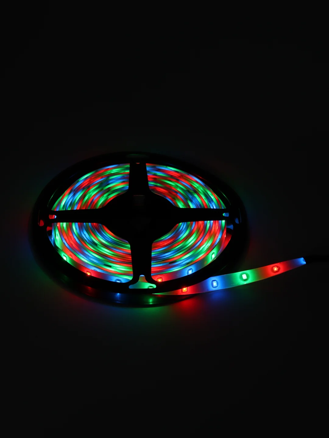 Светодиодная лента с пультом RGB, LED, 5 метров, 16 цветов