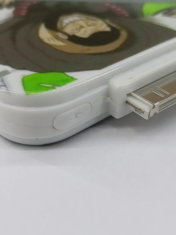 Внешний аккумулятор Power Bank для iPod и iPhone4