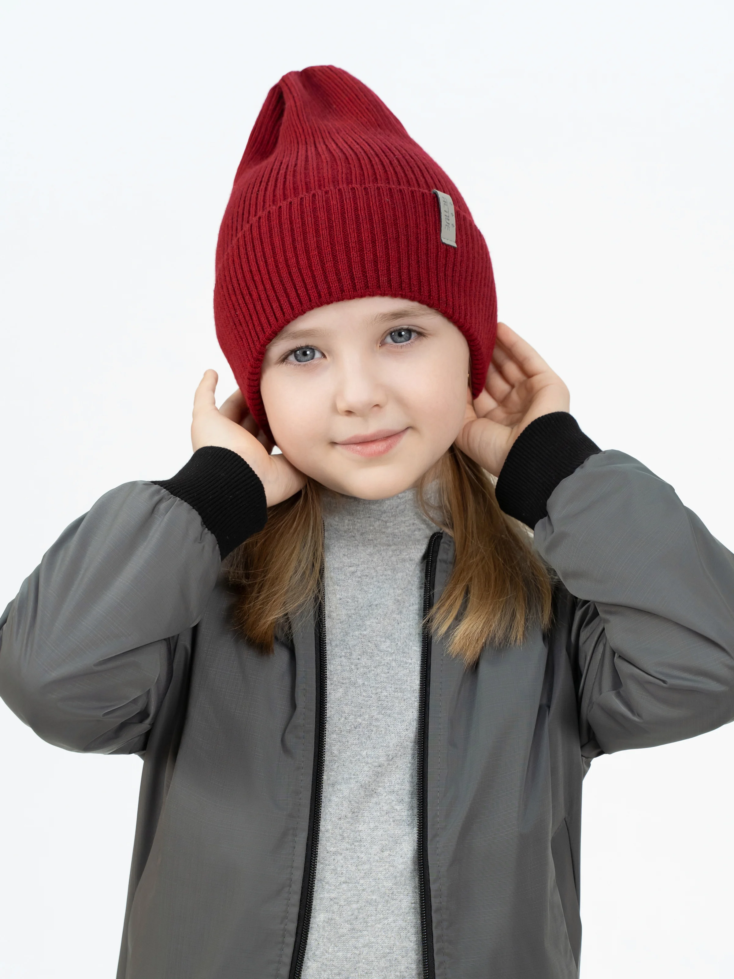 Вишнёвый шапка демисезонная для девочки для мальчика, Arctic kids