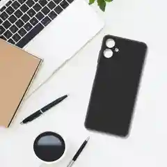 Чехол-накладка Krutoff Soft Case для Samsung Galaxy A06 (A065) черный