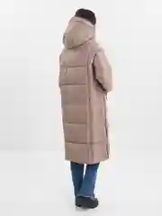 Бежевый женский пуховик зимний