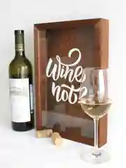 Копилка для винных пробок "Wine not", наклейка на стекле