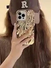 Золотой чехол для айфон 11 12 13 14 15 Pro Max силиконовый iPhone блестящий