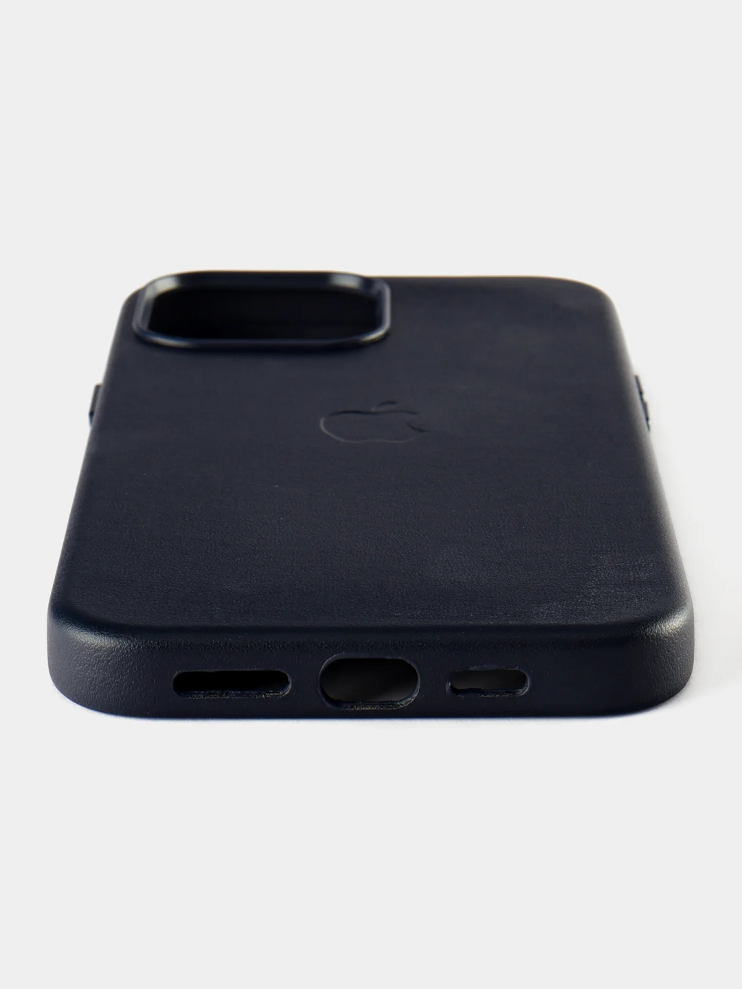 Темно-синий кожаный чехол Leather Case для iPhone 13 Pro Max с функцией MagSafe