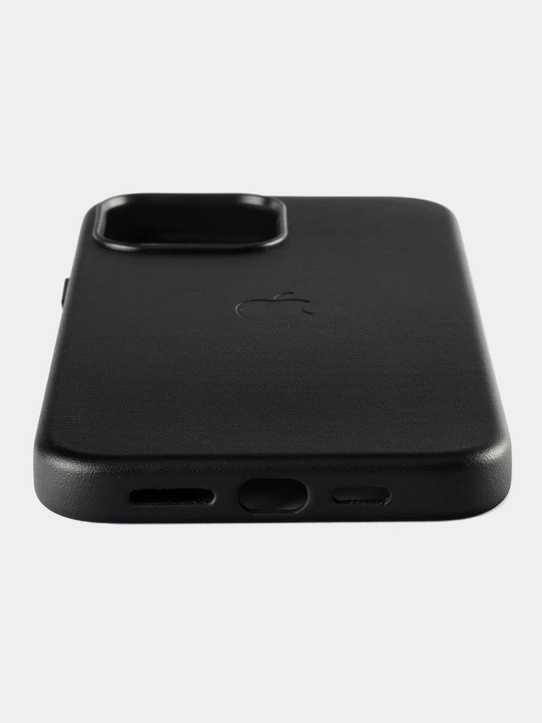 Черный кожаный чехол Leather Case для iPhone 13 Pro Max с функцией MagSafe