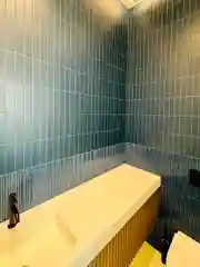 Люк ревизионный под плитку Хаммер Стил 40х60 (ШхВ), стальной, скрытый, петли на стороне 60