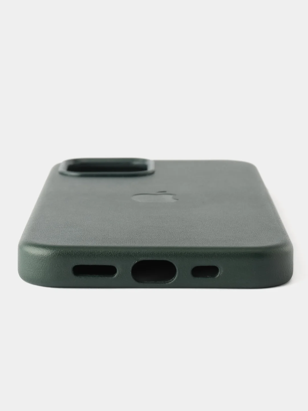Зеленый кожаный чехол Leather Case для iPhone  12/12 Pro с функцией MagSafe