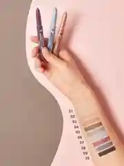 DEBORAH Тени карандаш стойкие 24ORE COLOR POWER EYESHADOW тон 04 тепло-коричневый