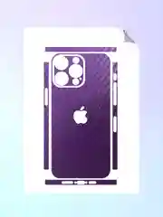 Фиолетовый защитная пленка на iPhone 16 Pro под карбон на заднюю часть,под кожу, на зад, назад