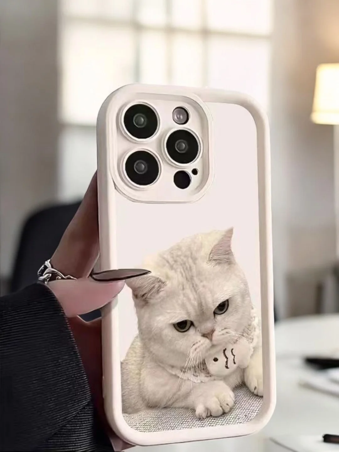Бежевый меланж чехол для iPhone 11 12 13 14 15 Pro Max XR Plus mini с принтом силиконовый коты айфон