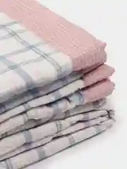 Розовый комплект ЕВРО (одеяло облегченное 200*220 + простыня 220*240+наволочки 50*70 (2 шт) и 70*70 (2 шт)