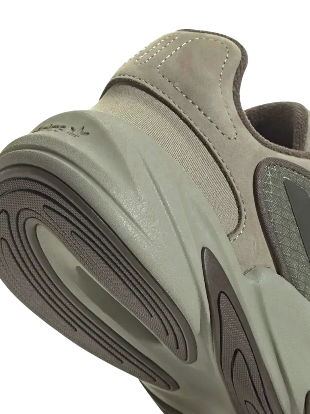 Кроссовки Adidas OZELIA IE2003 Male silver pebble, olive, olive