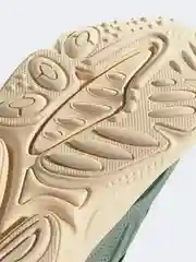 Кроссовки Adidas Ozweego W IE9508 Female silver green/green/sand strata