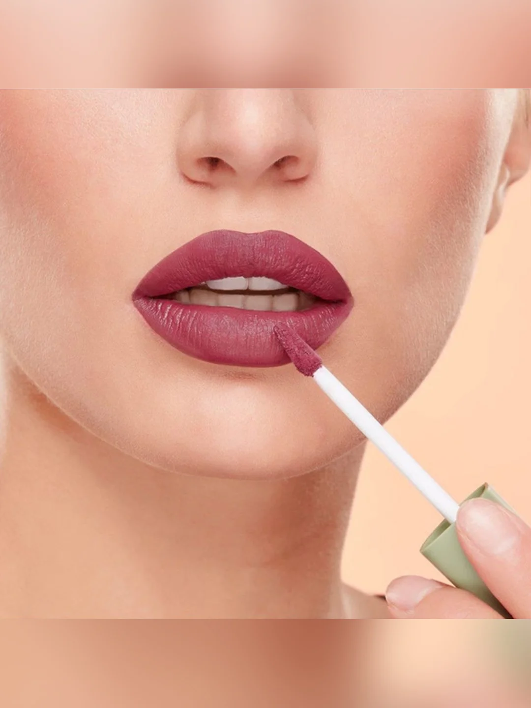 DEBORAH Помада матовая жидкая FORMULA PURA ROSSETTO LIQUIDO MAT тон 09