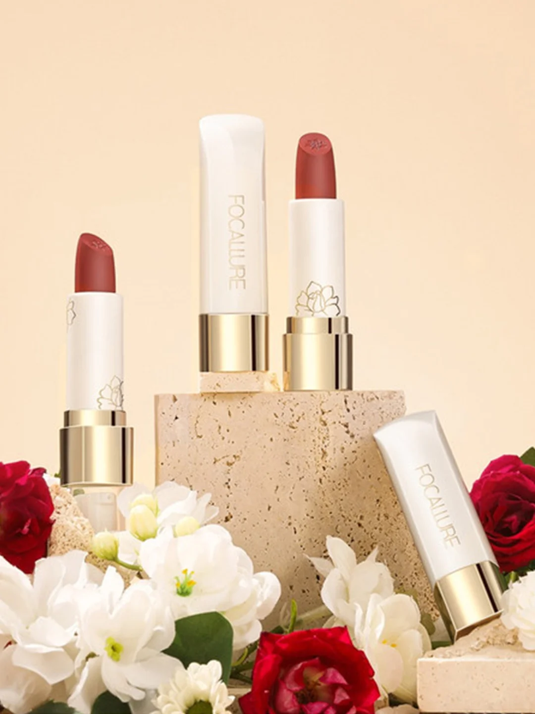 FOCALLURE Помада для губ Pure Matte Lipstick тон 101, 3,7 г