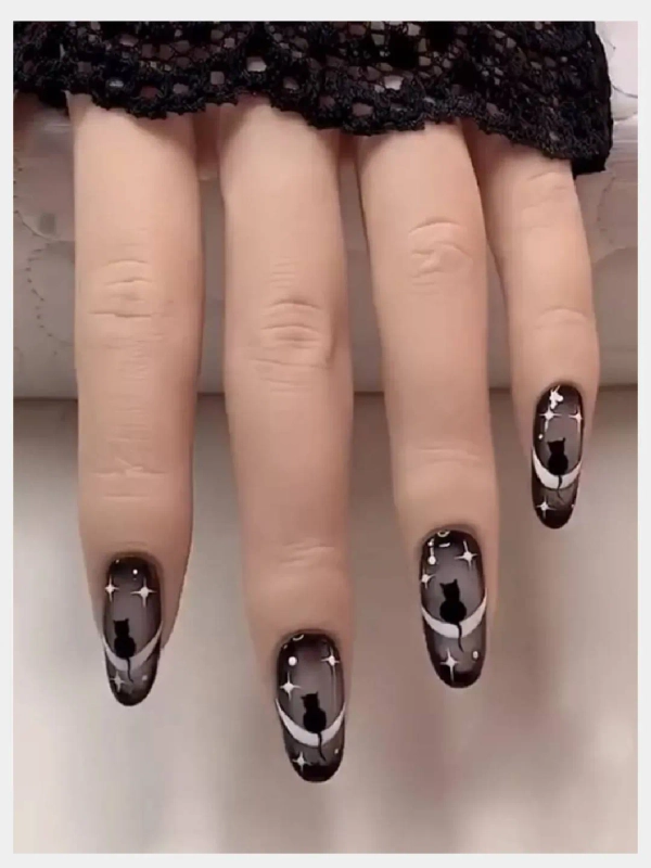 Накладные ногти с дизайном