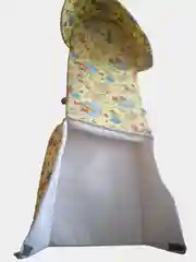 Желтый матрасик для санок со спинкой