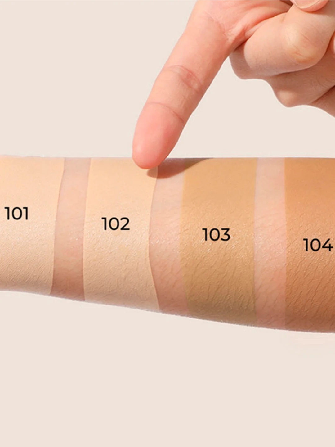 FOCALLURE Тональный крем кушон Poreless Matte Air Cushion Foundation 102 тёплый бежевый