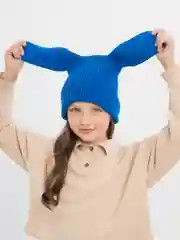 Синий шапка вязанная
