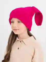 Фуксия шапка вязанная