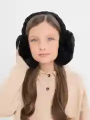 Черный наушники меховые