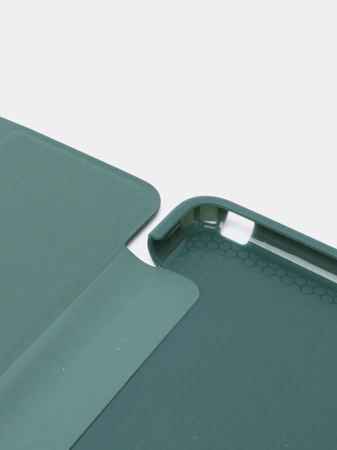 Зеленый чехол на Apple iPad 9.7 Air, Air 2 и на Айпад 5 2017 Айпад 6 2018