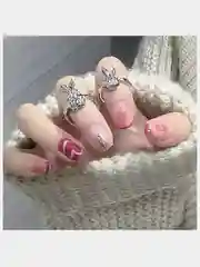 Накладные ногти короткие с дизайном форма Квадрат