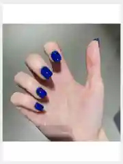 Накладные ногти короткие с дизайном форма Квадрат