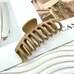 Песочный хаки зажим, гребень для волос