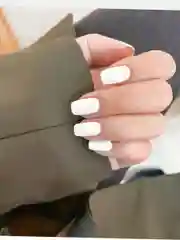 Белый накладные ногти, однотонные, дизайн ногтей
