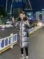 Серый куртка из кашемира зимняя утепленная пальто на осень женская теплая парка на зиму капюшон