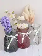 Ваза стеклянная, высота 16 см