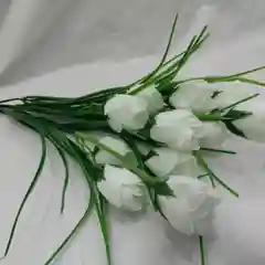 Белый букет из тюльпанов, высота 38см