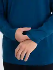 Темно-синий лонгслив мужской