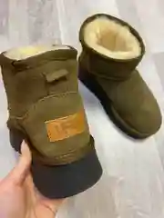 Хаки угги женские, натуральные
