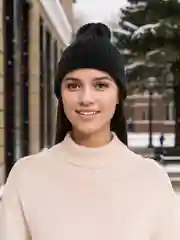 Розовый шапка бини женская