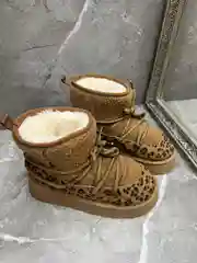 Песочный хаки угги женские,  барашки