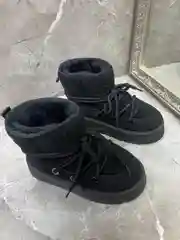 Черный угги женские,  барашки