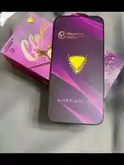 Защитное стекло на Iphone 16 Pro max