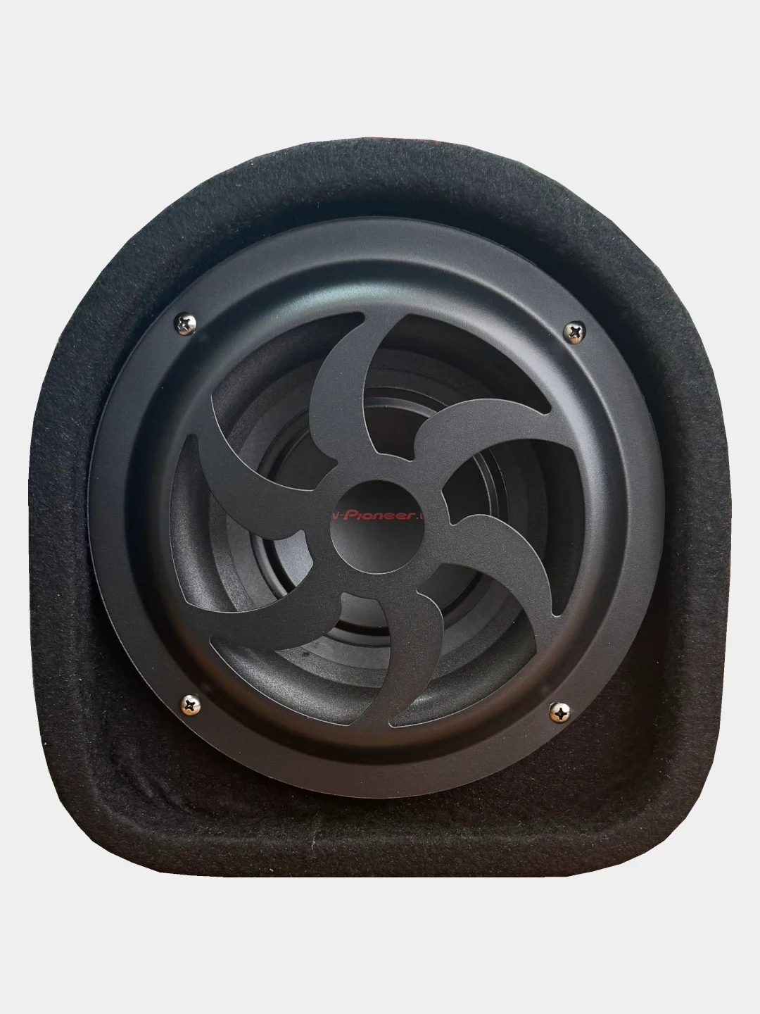 Автомобильный активный сабвуфер 1600w + провода для подключения