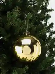 Золотой новогоднее украшение, украшение на елку, ёлочные игрушки, новогодние ёлочные шары