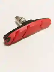 Красный тормозные колодки для велосипеда, тип V-brake, 2 штуки