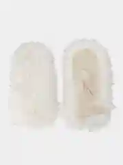 Белый женские теплые варежки с мехом